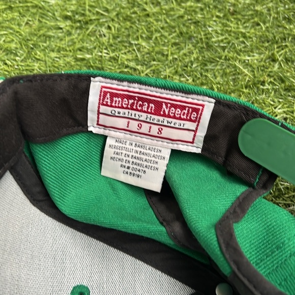 Boston Celtics SnapBack - Picture 3 of 5